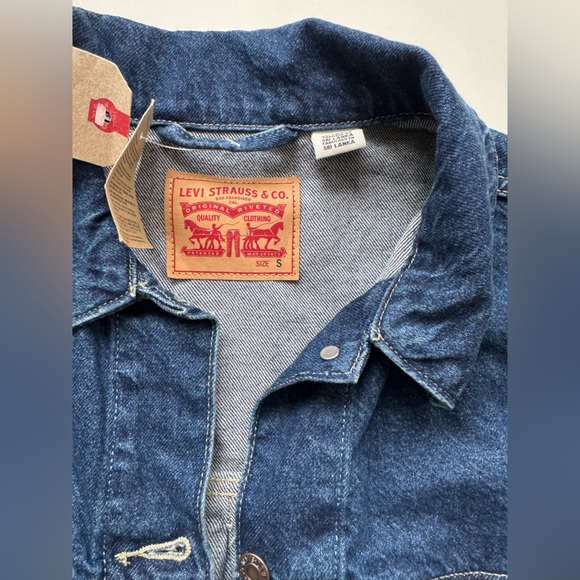 Levi’s Trucker Denim Jacket Women’s Small NWT Classic Blue Jean Jacket - Picture 2 of 6